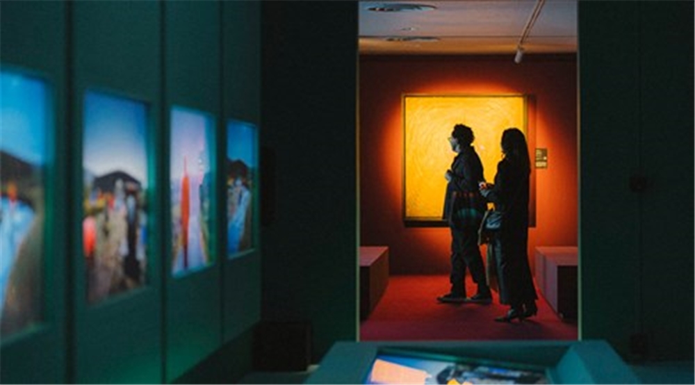 Fundación TBA21 - Exposiciones