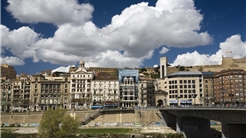 Restauración monumental y adecuación de las fachadas del antiguo Hotel "Pal·les" de Lleida  