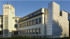 AMPLIACIÓN DEL CENTRO UNIVERSITARIO DE RIAZOR