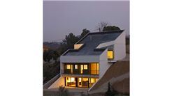 CASA TONI