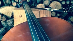 TABURETE PARA UN VIOLONCELLISTA