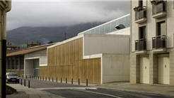 ampliación del polideportivo zubikoa. oñati, gipuzkoa